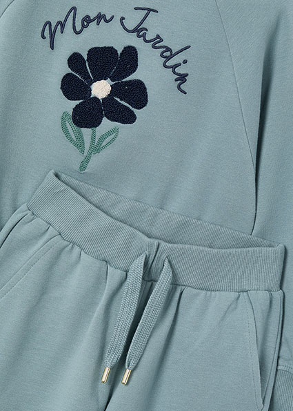 ¡Descubre el Chandal Mayoral 4893: «Mon Jardin» de Estilo y Confort! 🌺💙