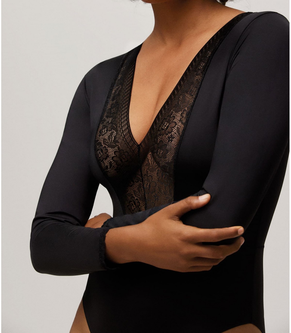 Body Mujer Ysabel Mora Modelo 10093 – Elegancia que abraza tu silueta